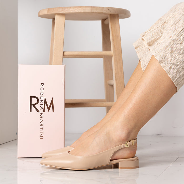 Noemi Décolleté Ballerina with Beige Strap