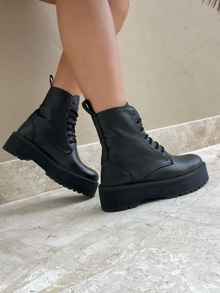 Sophy Biker Leather Black