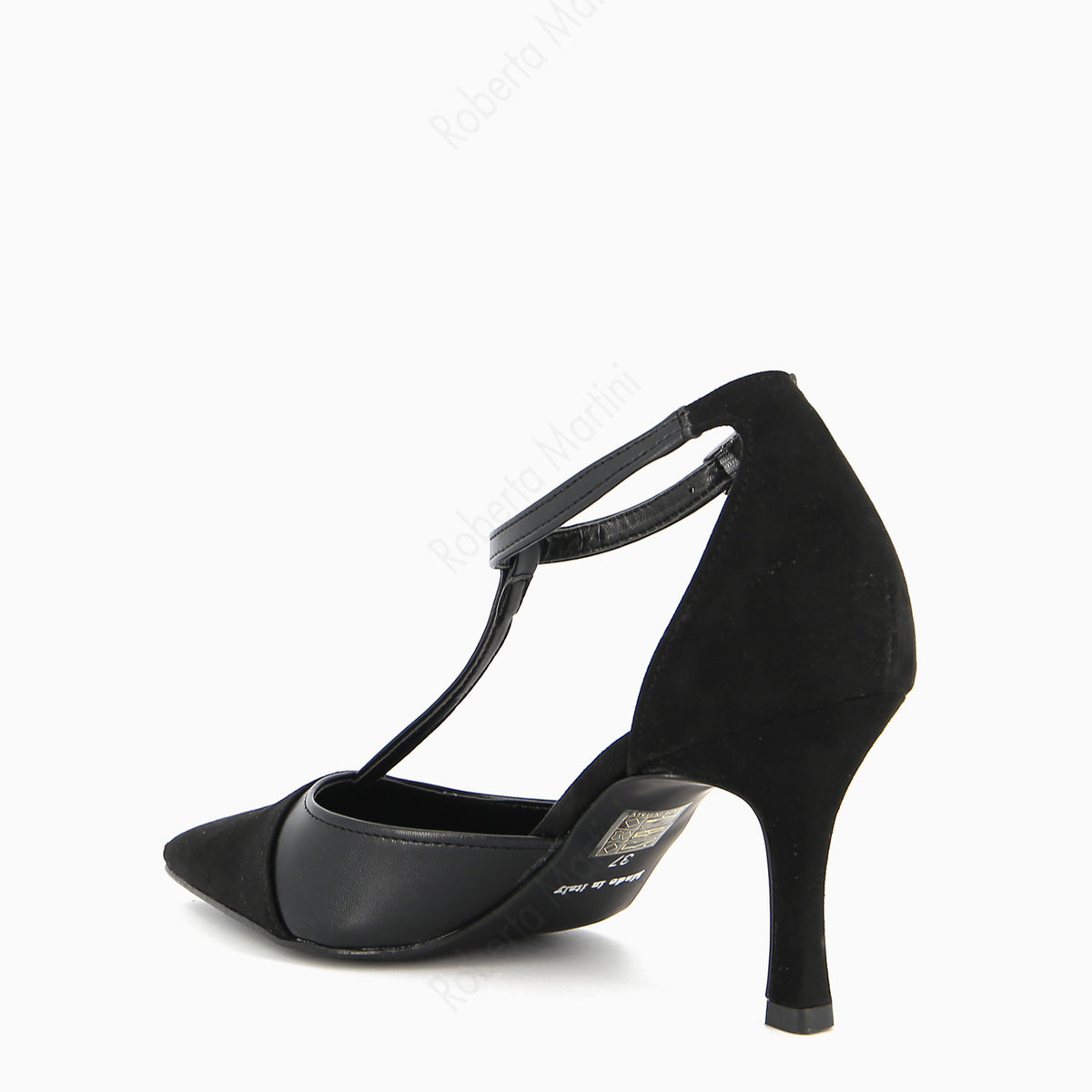 Ary Black Pumps
