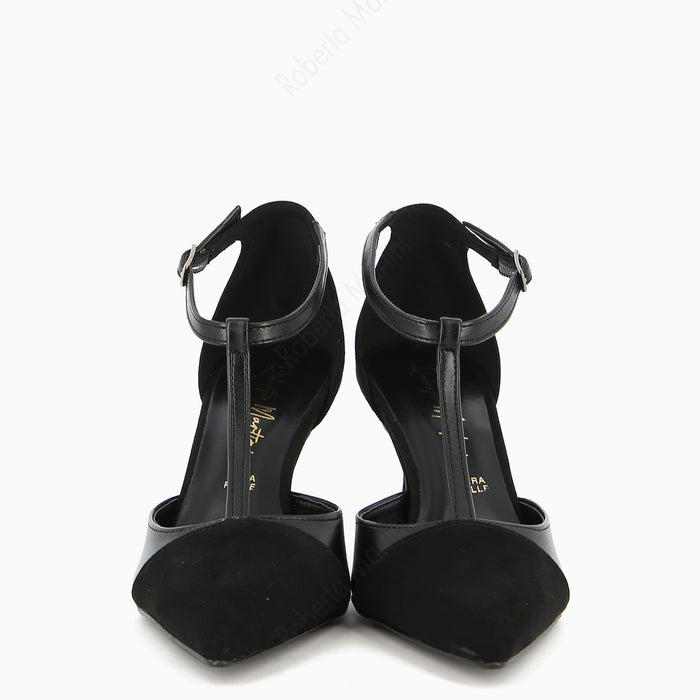 Ary Black Pumps