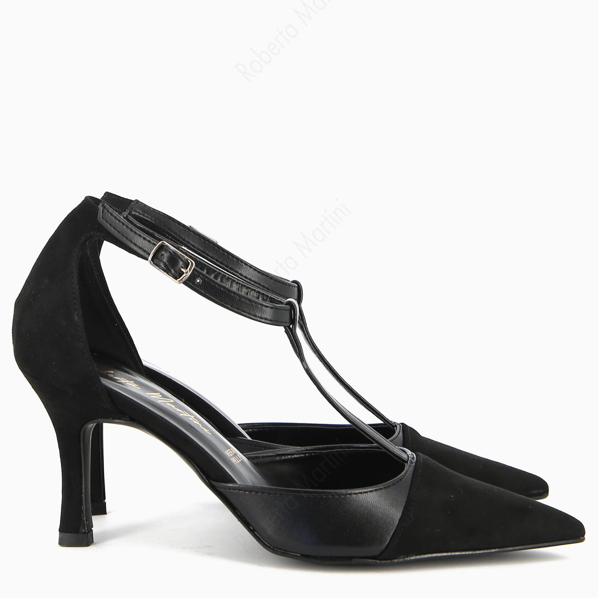 Ary Black Pumps