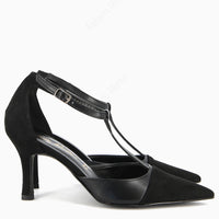Ary Black Pumps