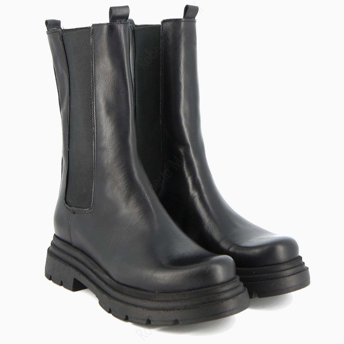 Charlotte Chelsea Nero